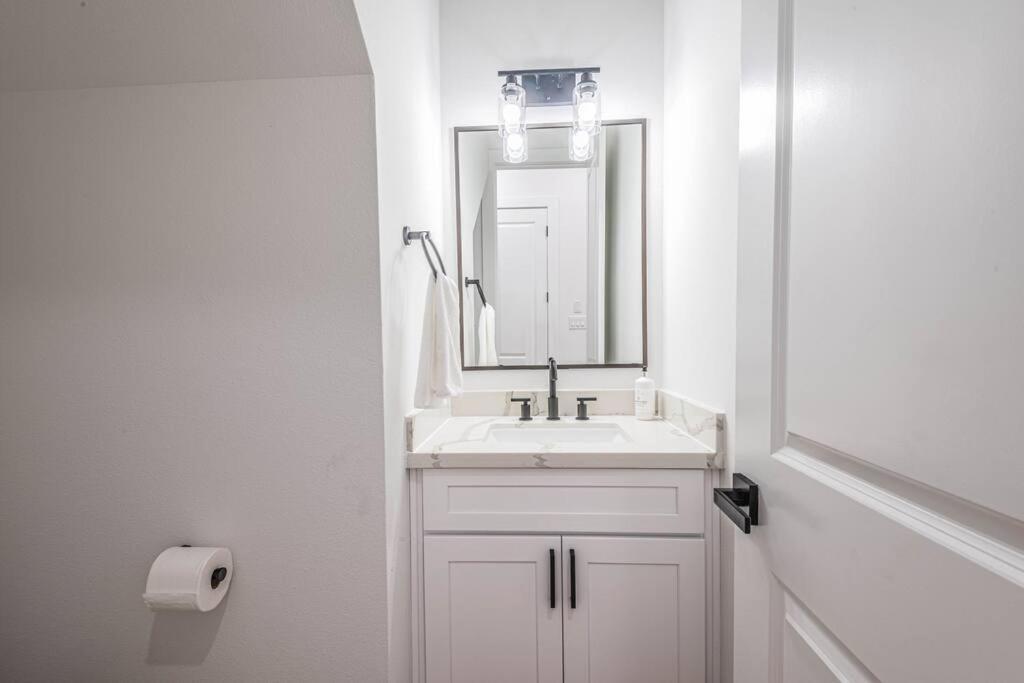 Luxury Home Near Houston Downtown & Medical Center Eksteriør billede